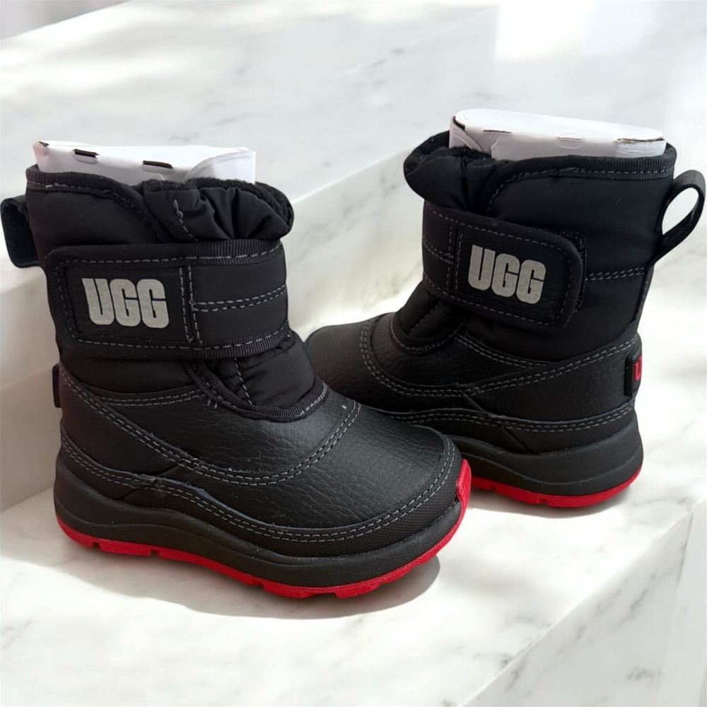BRAND NEW!! UGG black and Red Boots